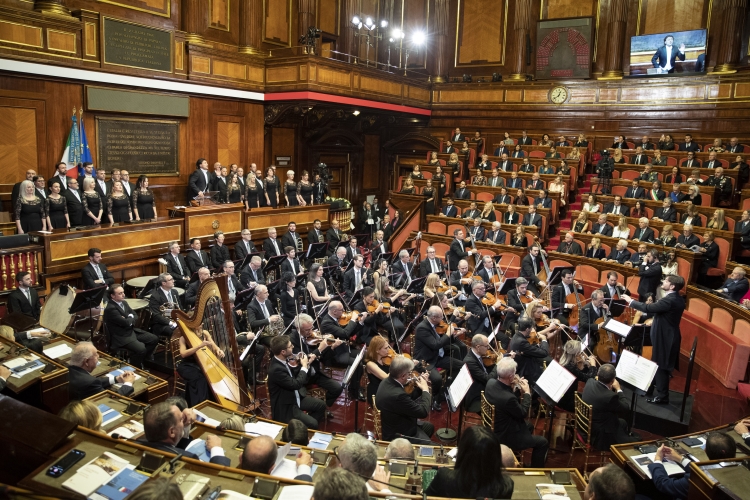 Il Presidente Sergio Mattarella al Senato della Repubblica,in occasione del Concerto di Natale, eseguito dall’Orchestra e dal Coro della Fondazione Arena di Verona
