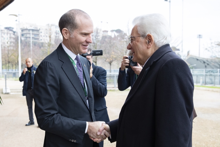 Il Presidente della Repubblica Sergio Mattarella con Massimiliano Giansanti, Presidente di Confagricoltura, in occasione dell'Assemblea generale

