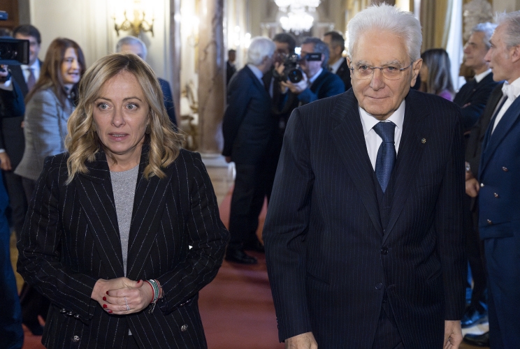 Il Presidente Sergio Mattarella con il Presidente del Consiglio dei Ministri Giorgia Meloni, in occasione dell'incontro con i Ministri ed altri membri del Governo, in vista del Consiglio Europeo