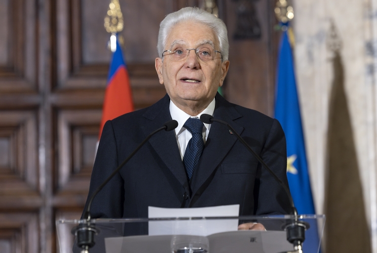 Il Presidente della Repubblica Sergio Mattarella rivolge il suo indirizzo di saluto in occasione della cerimonia per lo scambio degli auguri di fine anno con i rappresentanti delle istituzioni, delle forze politiche e della società civile