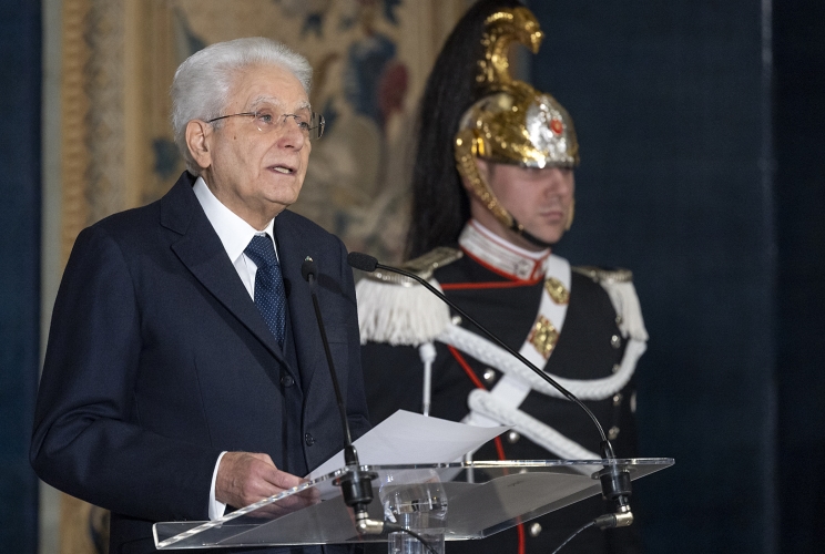Il Presidente della Repubblica Sergio Mattarella rivolge il suo indirizzo di saluto in occasione della cerimonia per lo scambio degli auguri di fine anno con i rappresentanti delle istituzioni, delle forze politiche e della società civile
