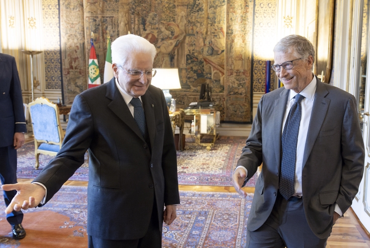 Il Presidente Sergio Mattarella con Bill Gates, Co – Presidente e fondatore della Fondazione Bill & Melinda Gates(Foto di Paolo Giandotti - Ufficio per la Stampa e la Comunicazione della Presidenza della Repubblica)
