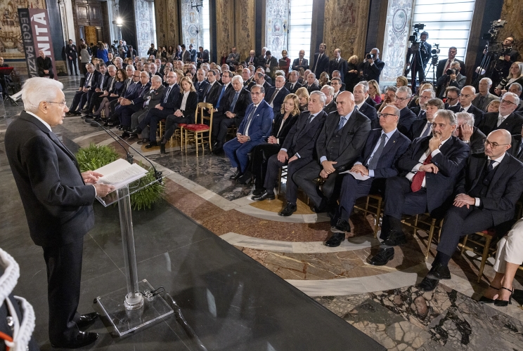 Il Presidente Sergio Mattarella rivolge il suo indirizzo di saluto in occasione della celebrazione del "Giorno della Memoria"