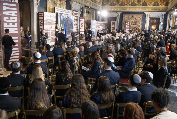 Il Presidente Sergio Mattarella rivolge il suo indirizzo di saluto in occasione della celebrazione del "Giorno della Memoria"
