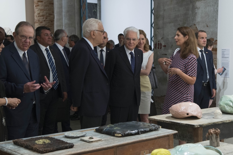 Il Presidente Sergio Mattarella con il Ministro Pier Carlo Padoan