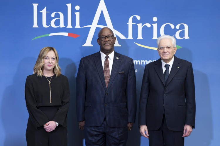 Il Presidente della Repubblica Sergio Mattarella e il il Presidente del Consiglio Giorgia Meloni in occasione del vertice Italia Africa
