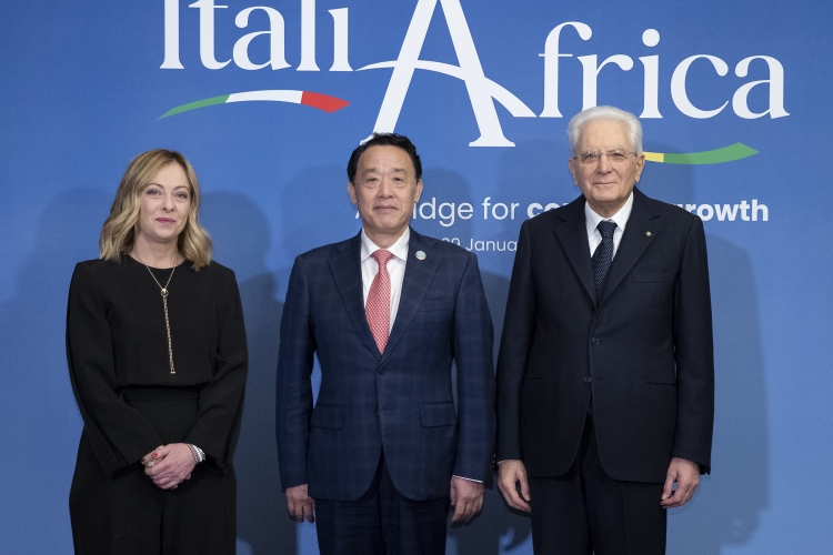 Il Presidente della Repubblica Sergio Mattarella e il il Presidente del Consiglio Giorgia Meloni in occasione del vertice Italia Africa
