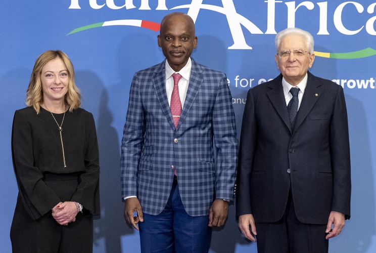 Il Presidente della Repubblica Sergio Mattarella e il il Presidente del Consiglio Giorgia Meloni in occasione del vertice Italia Africa
