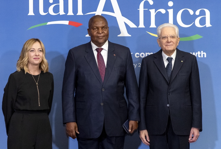 Il Presidente della Repubblica Sergio Mattarella e il il Presidente del Consiglio Giorgia Meloni in occasione del vertice Italia Africa
