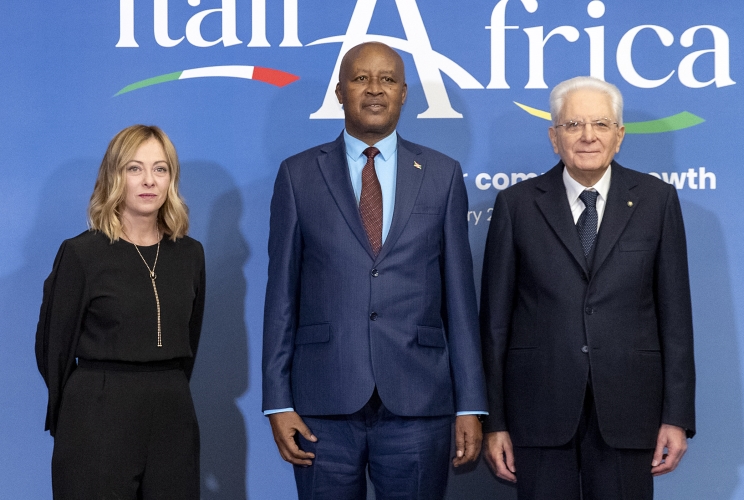 Il Presidente della Repubblica Sergio Mattarella e il il Presidente del Consiglio Giorgia Meloni in occasione del vertice Italia Africa
