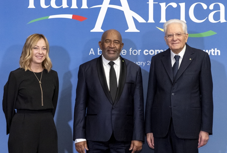 Il Presidente della Repubblica Sergio Mattarella e il il Presidente del Consiglio Giorgia Meloni in occasione del vertice Italia Africa
