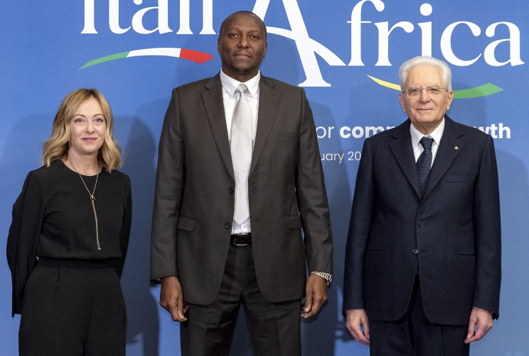 Il Presidente della Repubblica Sergio Mattarella e il il Presidente del Consiglio Giorgia Meloni in occasione del vertice Italia Africa
