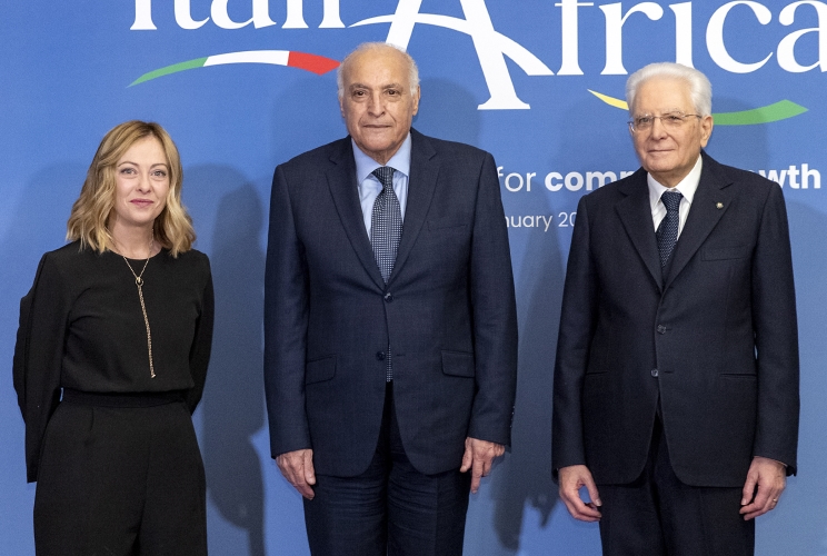 Il Presidente della Repubblica Sergio Mattarella e il il Presidente del Consiglio Giorgia Meloni in occasione del vertice Italia Africa
