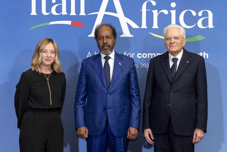 Il Presidente della Repubblica Sergio Mattarella e il il Presidente del Consiglio Giorgia Meloni in occasione del vertice Italia Africa
