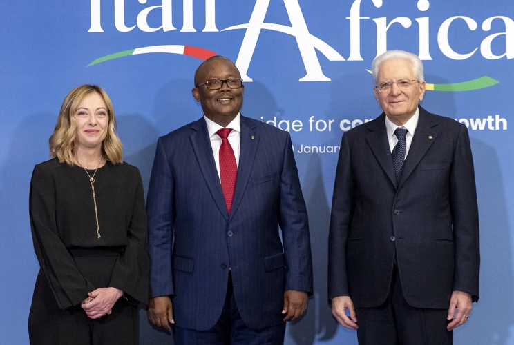 Il Presidente della Repubblica Sergio Mattarella e il il Presidente del Consiglio Giorgia Meloni in occasione del vertice Italia Africa

