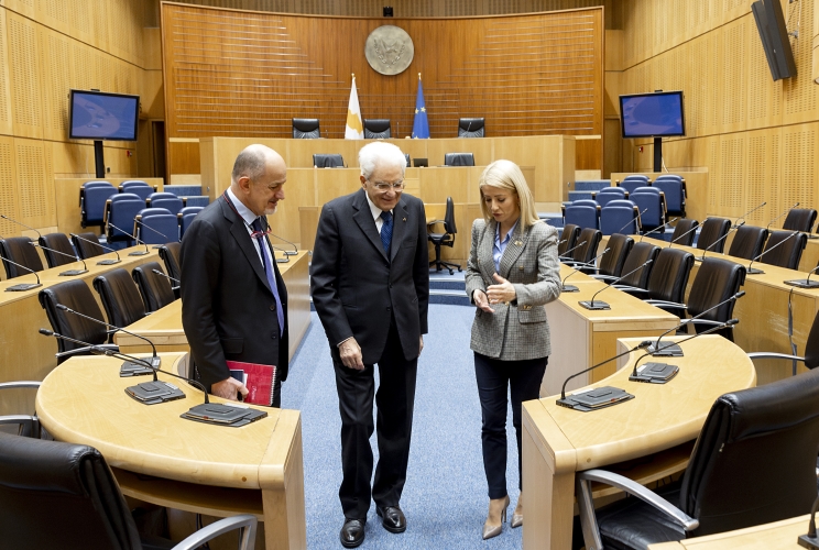 Il Presidente della Repubblica Sergio Mattarella con il Presidente del Parlamento della Repubblica di Cipro, Annita Demetriou