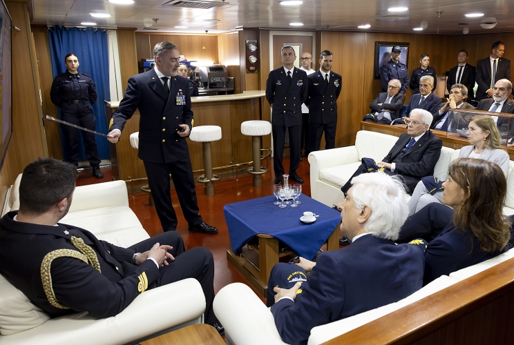 Il Presidente della Repubblica Sergio Mattarella visita la Nave Bergamini