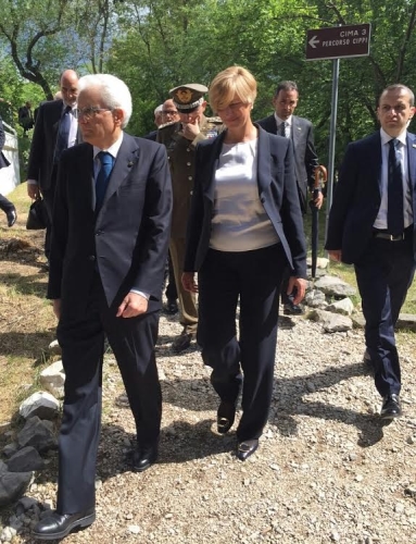 Il Presidente Sergio Mattarella e il Ministro della Difesa Roberta Pinotti 