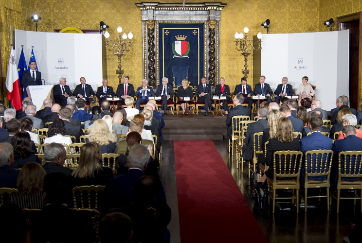 Immagine descritta in didascalia