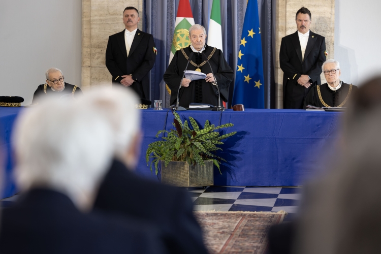 Il Presidente della Repubblica Sergio Mattarella in occasione della partecipazione in forma ufficiale, alla Riunione straordinaria della Corte costituzionale sull’attività svolta nell’anno 2023
