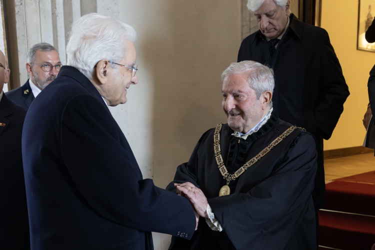 Il Presidente della Repubblica Sergio Mattarella con Augusto Antonio Barbera, Presidente della Corte costituzionale,in occasione della partecipazione forma ufficiale, alla Riunione straordinaria della Corte costituzionale sull’attività svolta nell’anno 2023
