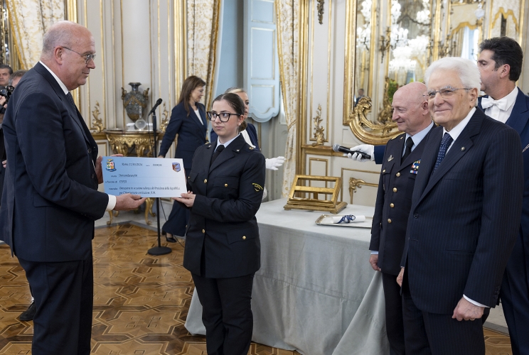 Il Presidente Sergio Mattarella in occasione dell'incontro con una rappresentanza dell’Aeronautica Militare, nel 101° anniversario di fondazione