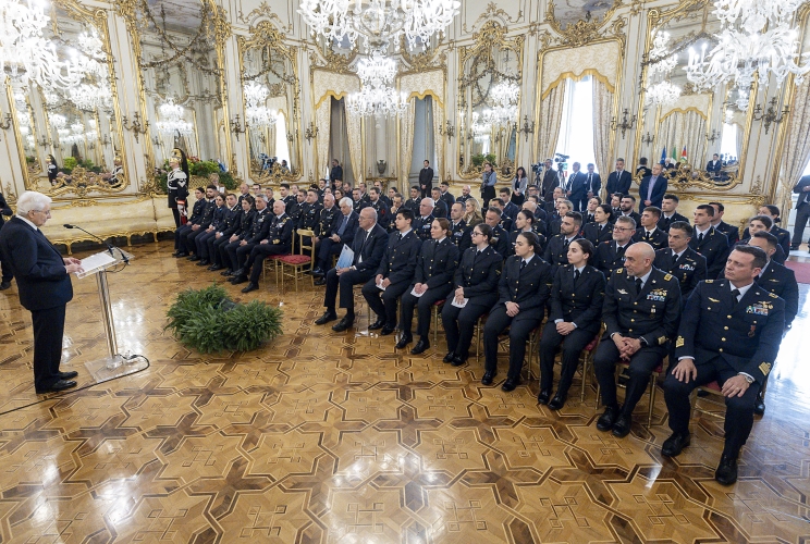Il Presidente Sergio Mattarella in occasione dell'incontro con una rappresentanza dell’Aeronautica Militare, nel 101° anniversario di fondazione