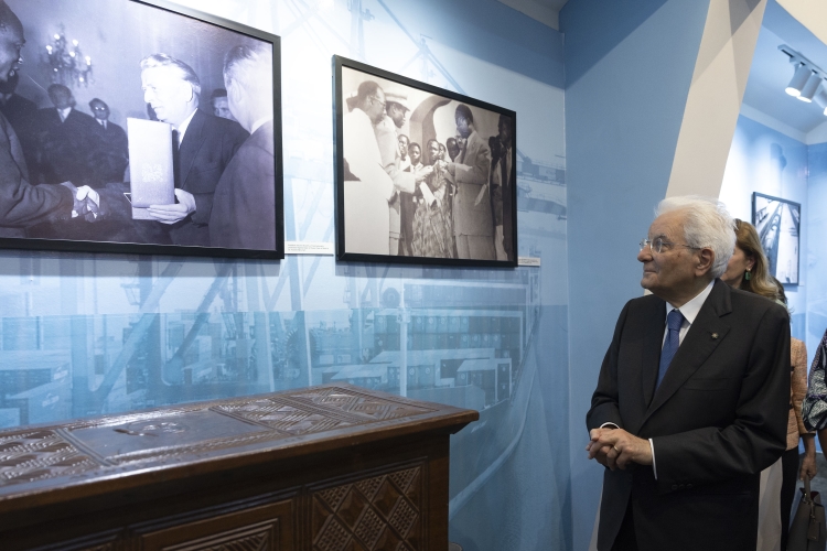 Il Presidente della Repubblica Sergio Mattarella e la Sig.ra Laura al Memoriale di Kwame Nkrumah 
