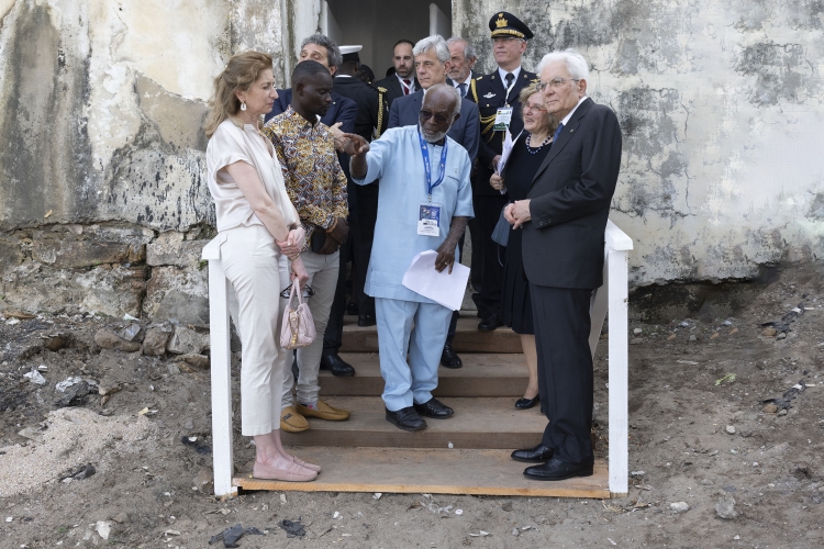 Il Presidente della Repubblica Sergio Mattarella e la Sig.ra Laura al Castello di Christiansborg
