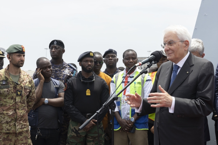 Il Presidente della Repubblica Sergio Mattarella visita Nave Bettica
