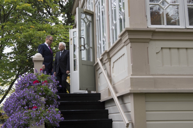 Il Presidente della Repubblica Sergio Mattarella con il Primo Ministro finlandese Juha Sipilä