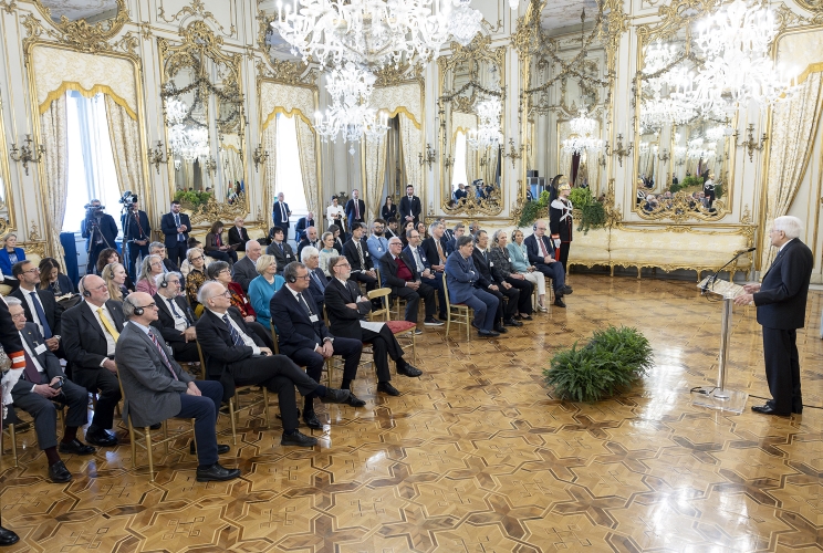 Il Presidente Sergio Mattarella rivolge il suo indirizzo di saluto in occasione dell'incontro con i rappresentanti delle Accademie nazionali delle scienze dei Paesi del G7
