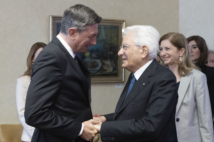 Il Presidente della Repubblica Sergio Mattarella all’ Università degli Studi di Trieste, con Borut Pahor, Presidente emerito della Repubblica di Slovenia, in occasione della cerimonia di conferimento della Laurea magistrale Honoris causa in Giurisprudenza