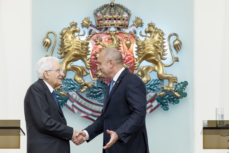 Il Presidente della Repubblica Sergio Mattarella con il Presidente della Repubblica di Bulgaria, Rumen Radev, al termine delle dichiarazioni alla stampa
