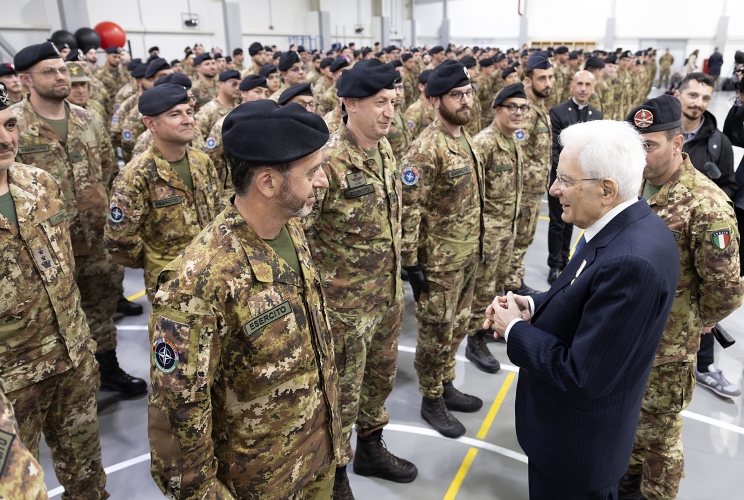  Il Presidente della Repubblica Sergio Mattarella visita la base militare di Novo Selo
