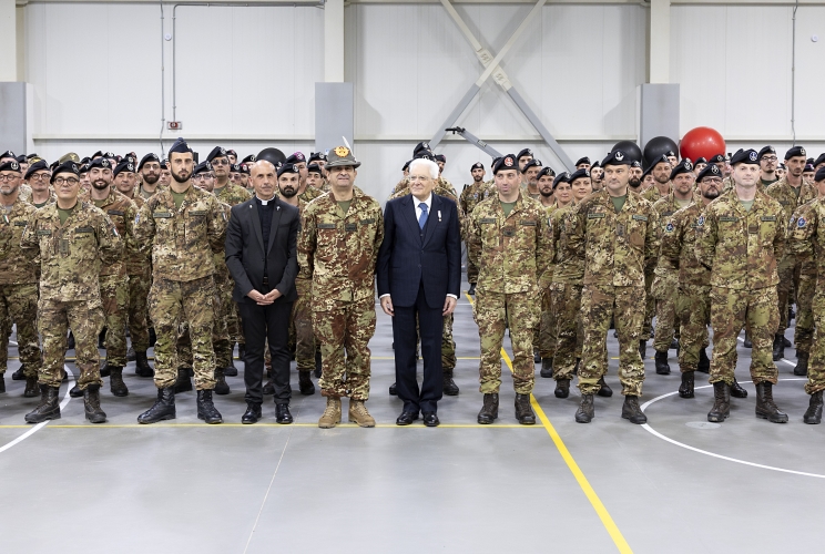  Il Presidente della Repubblica Sergio Mattarella visita la base militare di Novo Selo