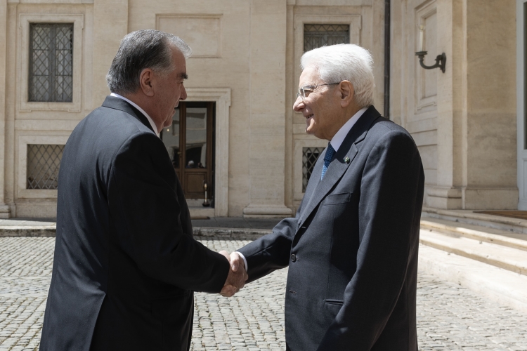 Il Presidente della Repubblica Sergio Mattarella accoglie Emomalī Rahmon,Presidente della Repubblica del Tagikistan,in Visita Ufficiale
