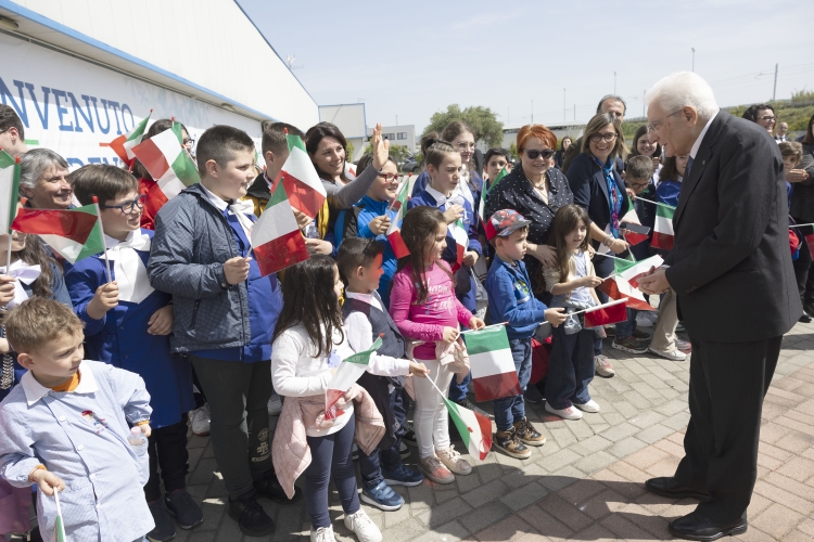Il Presidente della Repubblica Sergio Mattarella visita lo stabilimento GIAS nel cosentino in occasione della celebrazione della Festa del Lavoro

