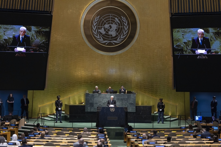 Il Presidente della Repubblica Sergio Mattarella durante la sua allocuzione dal titolo “Italia, Nazioni Unite e multilateralismo per affrontare le sfide comuni” all'Assemblea Generale delle Nazioni Unite
