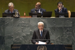 Il Presidente della Repubblica Sergio Mattarella durante la sua allocuzione dal titolo “Italia, Nazioni Unite e multilateralismo per affrontare le sfide comuni” all'Assemblea Generale delle Nazioni Unite
