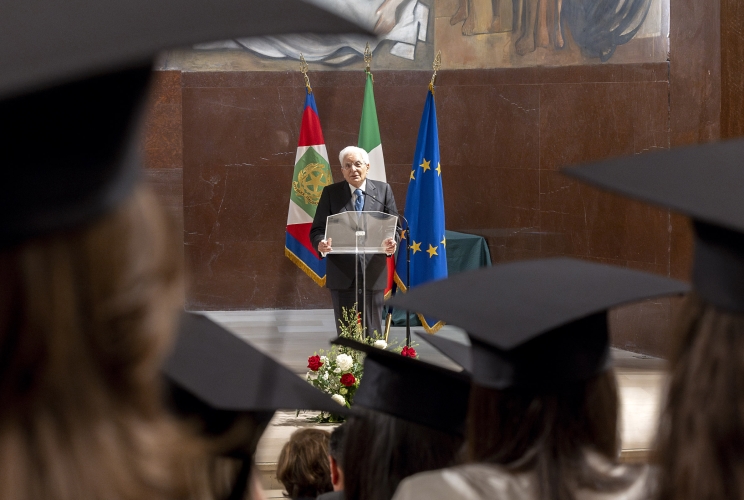 Il Presidente Sergio Mattarella nel corso  della XI edizione della Giornata del Laureato: premiazione Laureati Eccellenti
