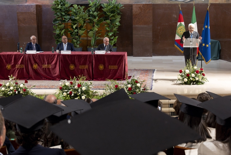 Il Presidente Sergio Mattarella nel corso  della XI edizione della Giornata del Laureato: premiazione Laureati Eccellenti
