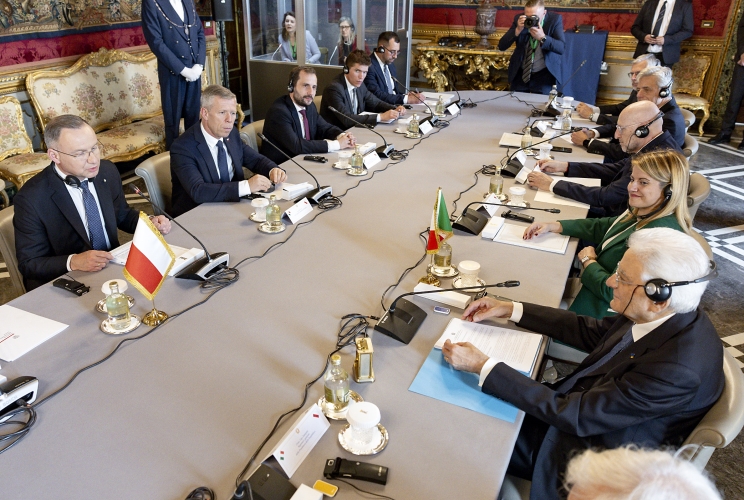 Il Presidente Sergio Mattarella nel corso dei colloqui con il Presidente della Repubblica di Polonia, Andrzej Duda