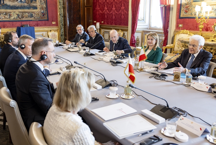 Il Presidente Sergio Mattarella nel corso dei colloqui con il Presidente della Repubblica di Polonia, Andrzej Duda