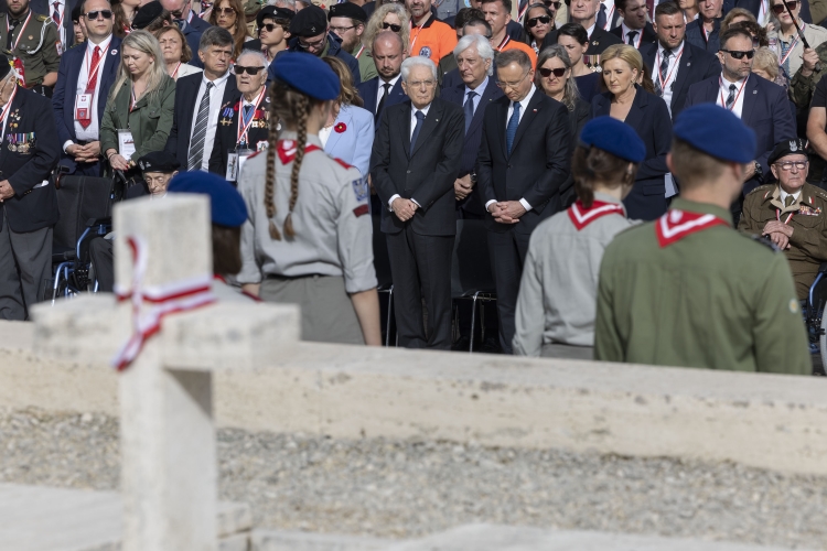 Il Presidente della Repubblica Sergio Mattarella con Andrzej Duda, Presidente della Repubblica di Polonia, in occasione del 80° anniversario della battaglia di Montecassino
