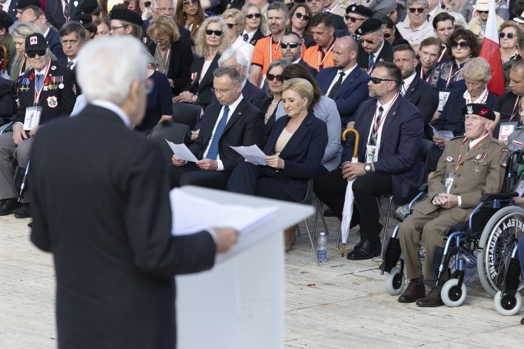 Il Presidente della Repubblica Sergio Mattarella in occasione della cerimonia del 80° anniversario della battaglia di Montecassino  
