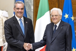 Il Presidente Sergio Mattarella con Luis Rodolfo Abinader, Presidente della Repubblica Dominicana
