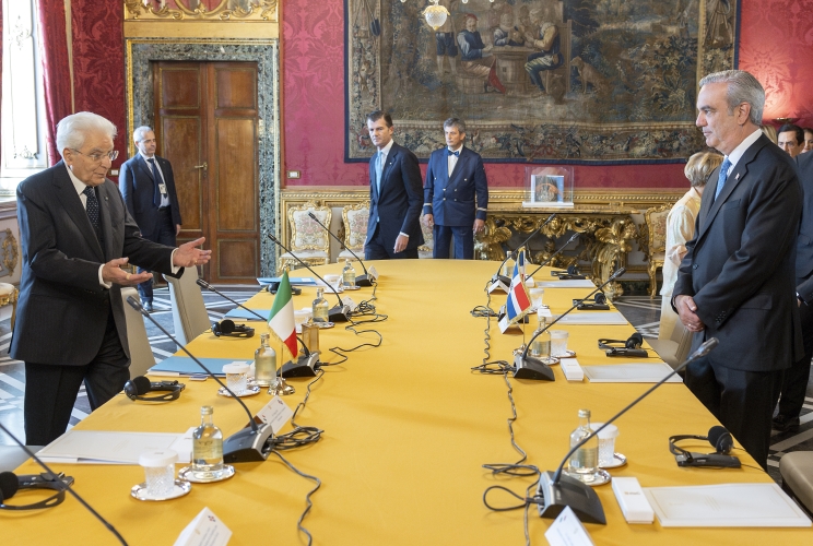 Il Presidente Sergio Mattarella in occasione dei colloqui con Luis Rodolfo Abinader, Presidente della Repubblica Dominicana