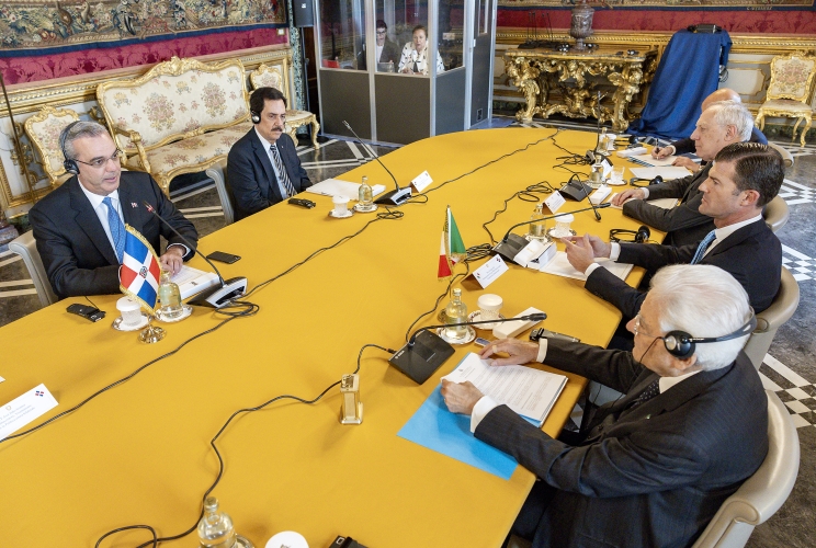Il Presidente Sergio Mattarella in occasione dei colloqui con Luis Rodolfo Abinader, Presidente della Repubblica Dominicana