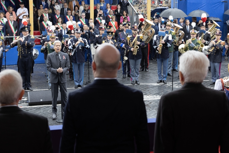 Il Presidente Sergio Mattarella alla Rivista Militare in occasione del 78° anniversario della Repubblica Italiana
